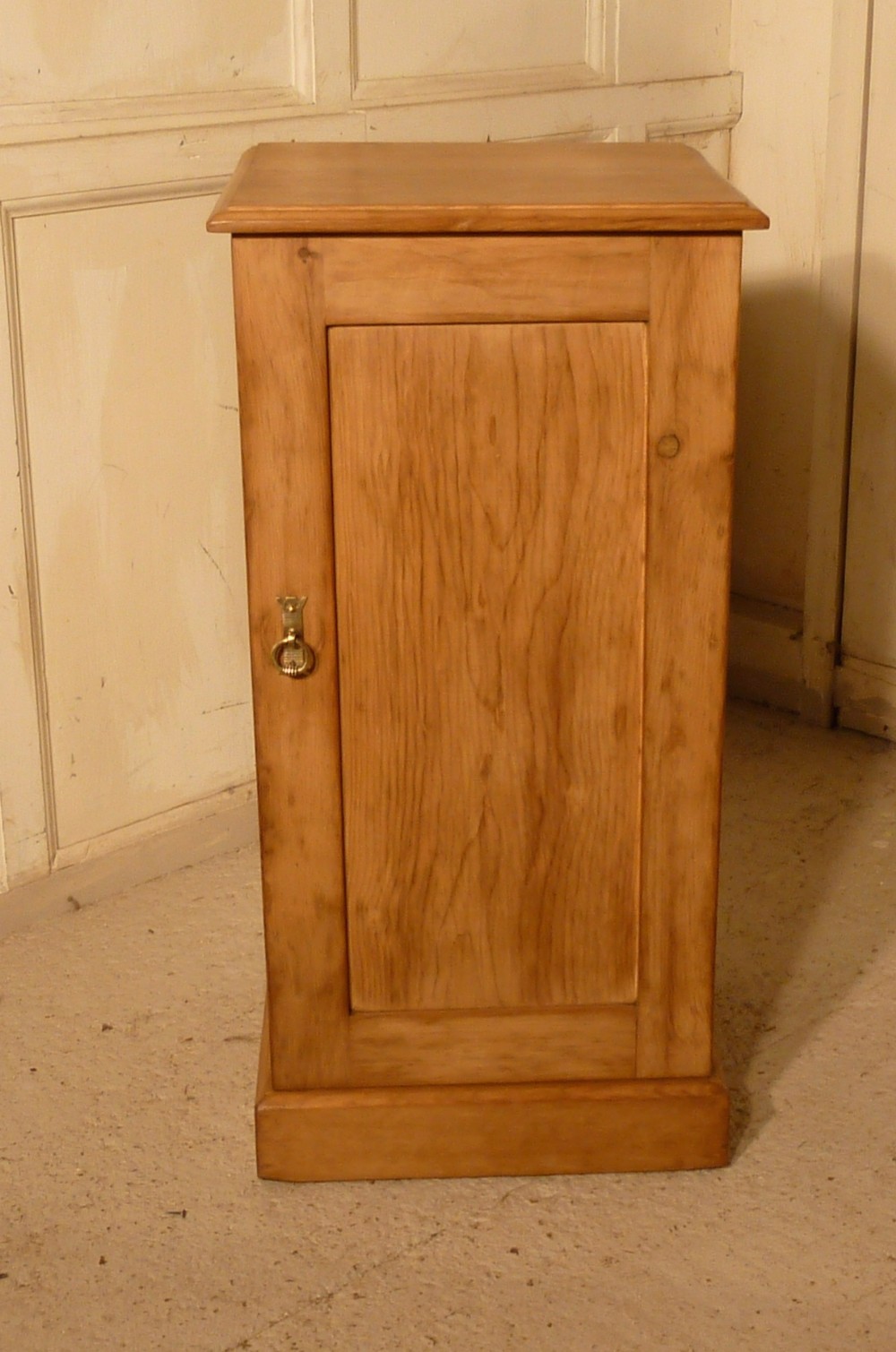 Victorian Pine Bedside Cupboard or Bedside Table