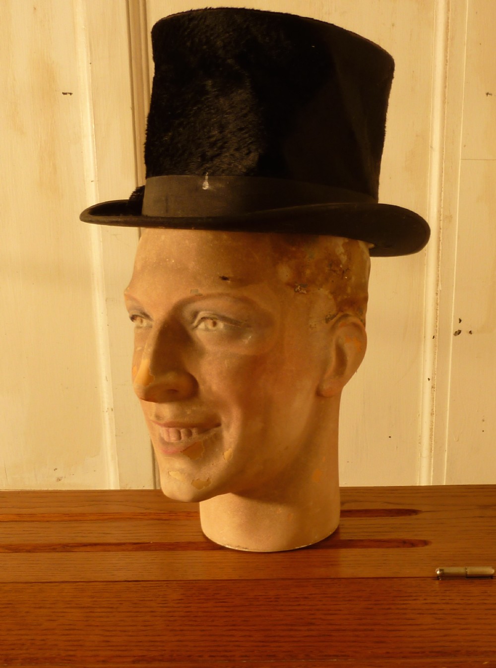 Art Deco Male Millinery Mannequin