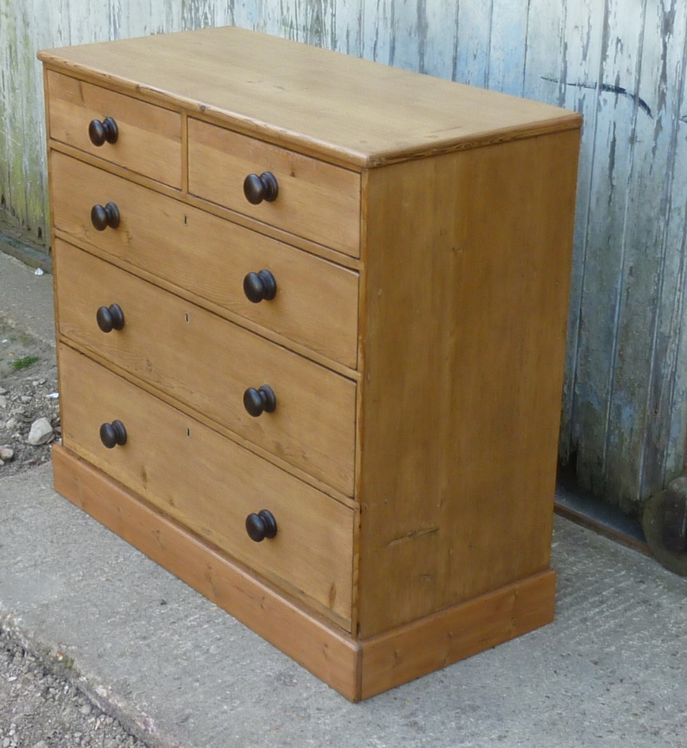 A Large Victorian Pine Chest of Drawers 