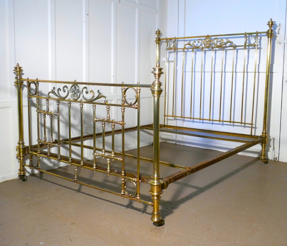 Spectacular French Art Nouveau Brass Kingsize Bed View IV