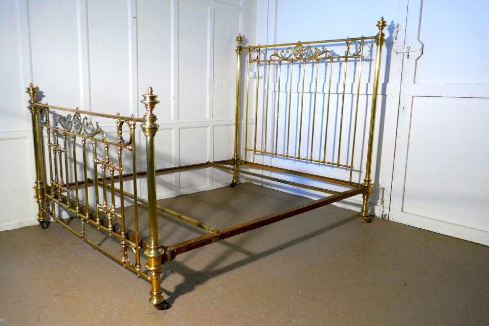 Spectacular French Art Nouveau Brass Kingsize Bed View V