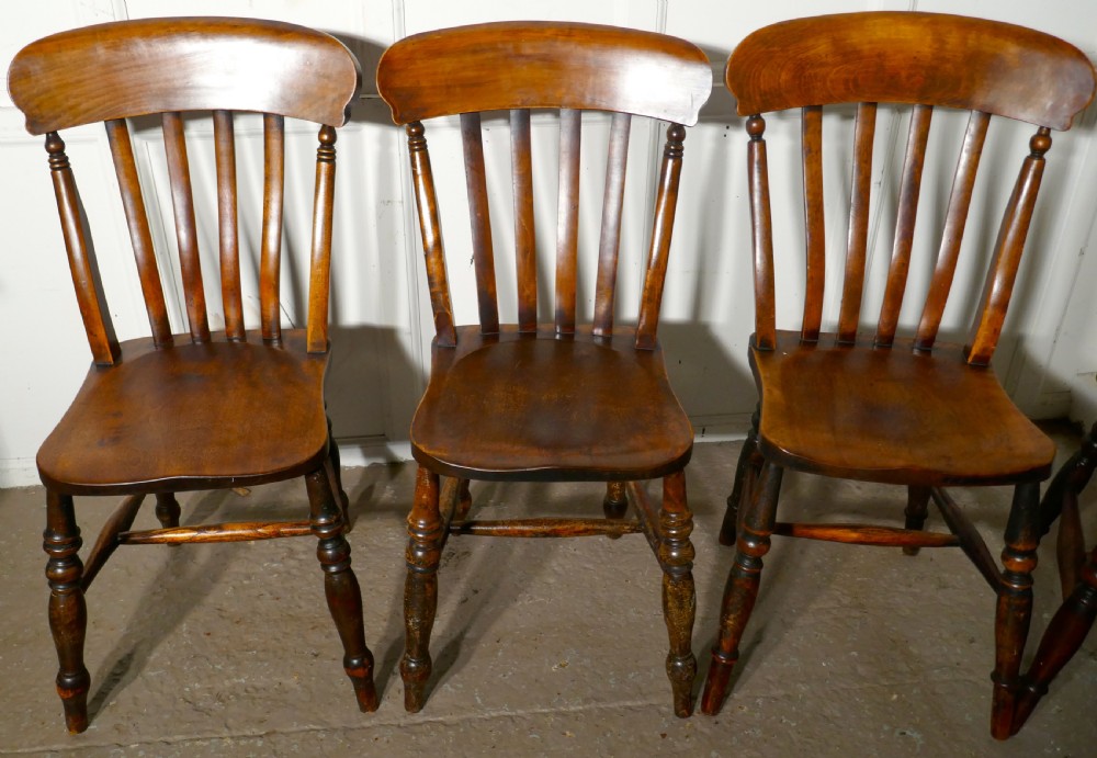 A Harlequin Set of 4 Beech & Elm Country Kitchen Dining Chairs View V