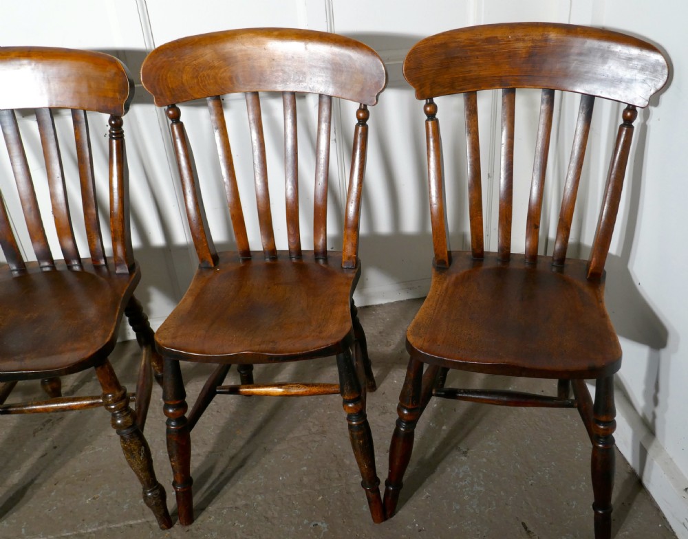 A Harlequin Set of 4 Beech & Elm Country Kitchen Dining Chairs View VII