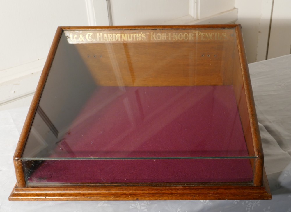Counter top Display Cabinet for L & C HARDMUTH’S “KOH-I NOOR” Pencils View VI