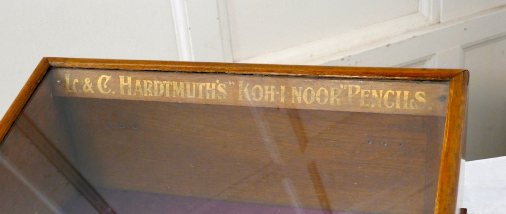 Counter top Display Cabinet for L & C HARDMUTH’S “KOH-I NOOR” Pencils View VIII