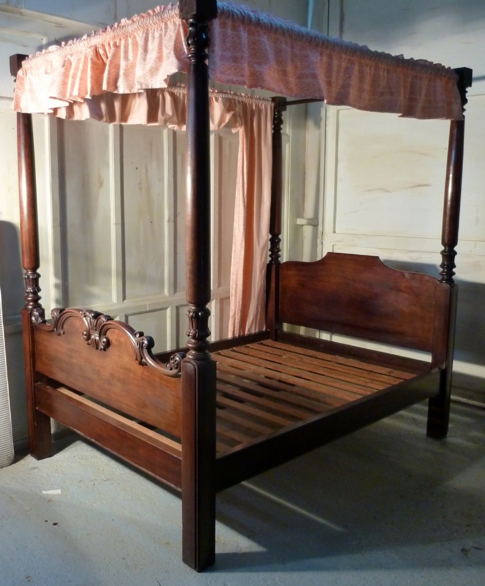 Charming Victorian Mahogany Four Poster Bed