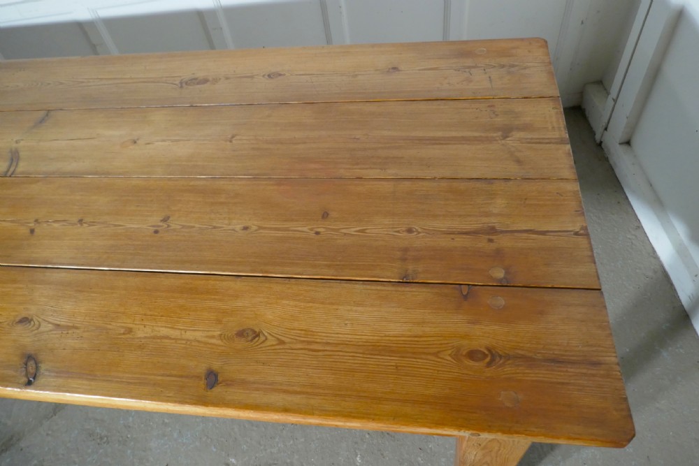 A Large Early 19th Farmhouse Pine Table View IV