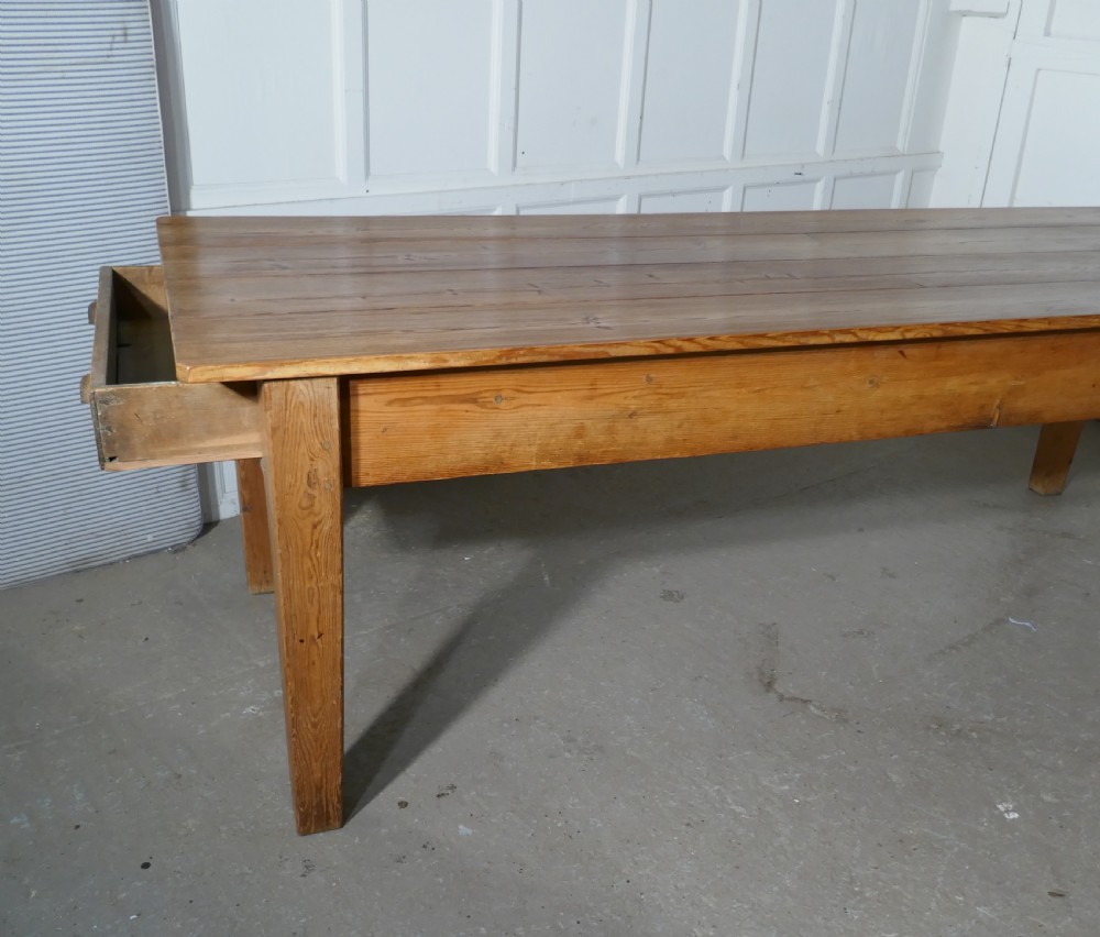A Large Early 19th Farmhouse Pine Table View X