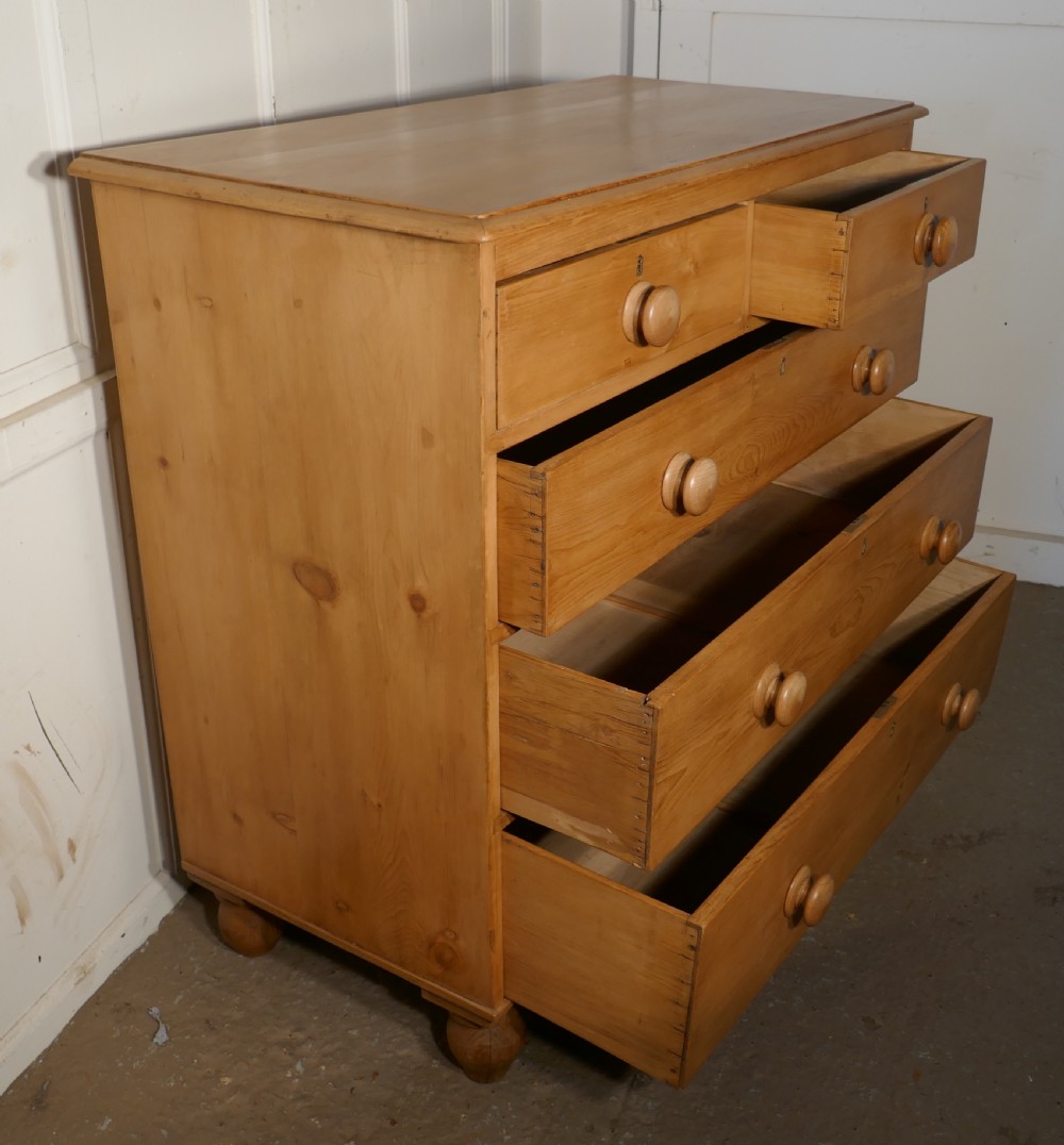 A Large Restored Victorian Pine Chest of Drawers View VI