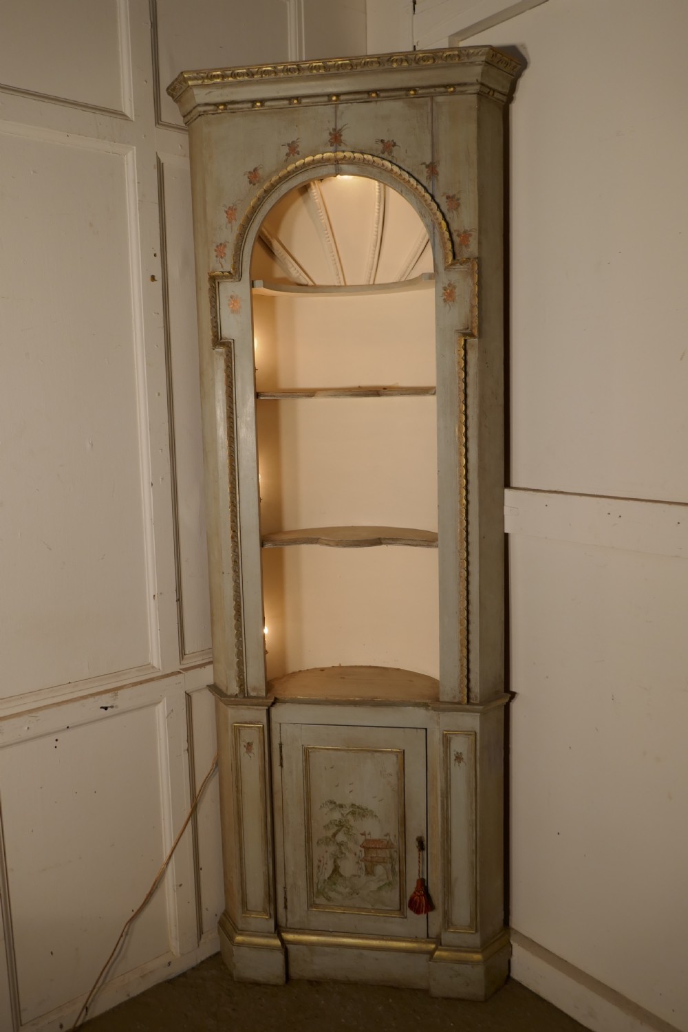 Edwardian Hand Painted Barrel Back Shelved Corner Cupboard