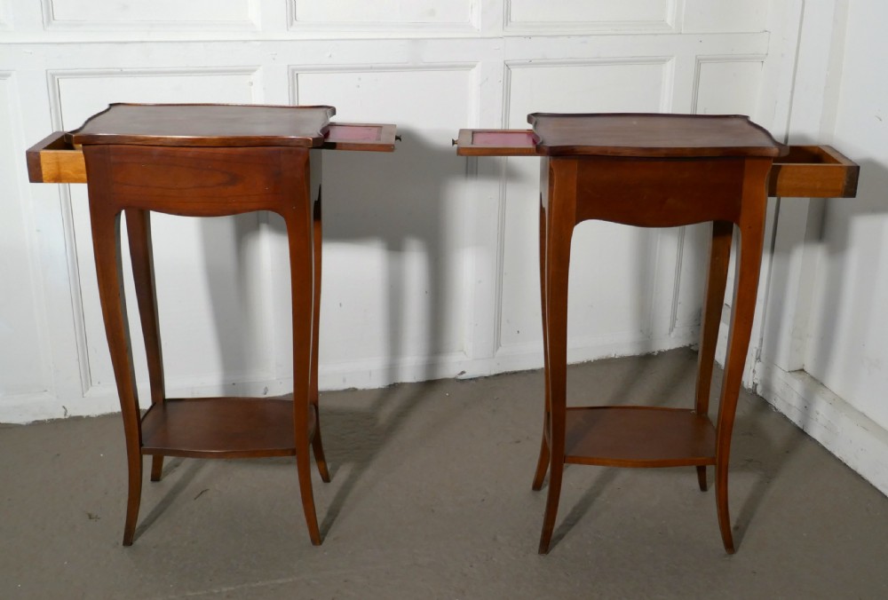 Unusual Pair of 19th C French Mahogany Pedestal Tables View VI