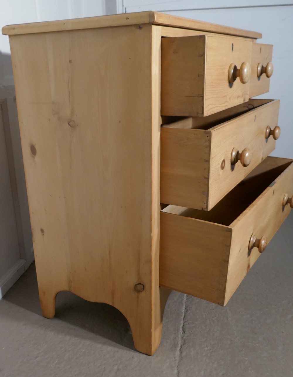 Charming Old Georgian Pine Chest of Drawers  View IV