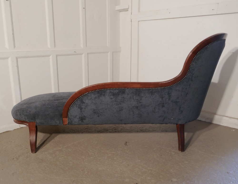 Mahogany and  Velvet Boudoir Chaise Longue   View VI