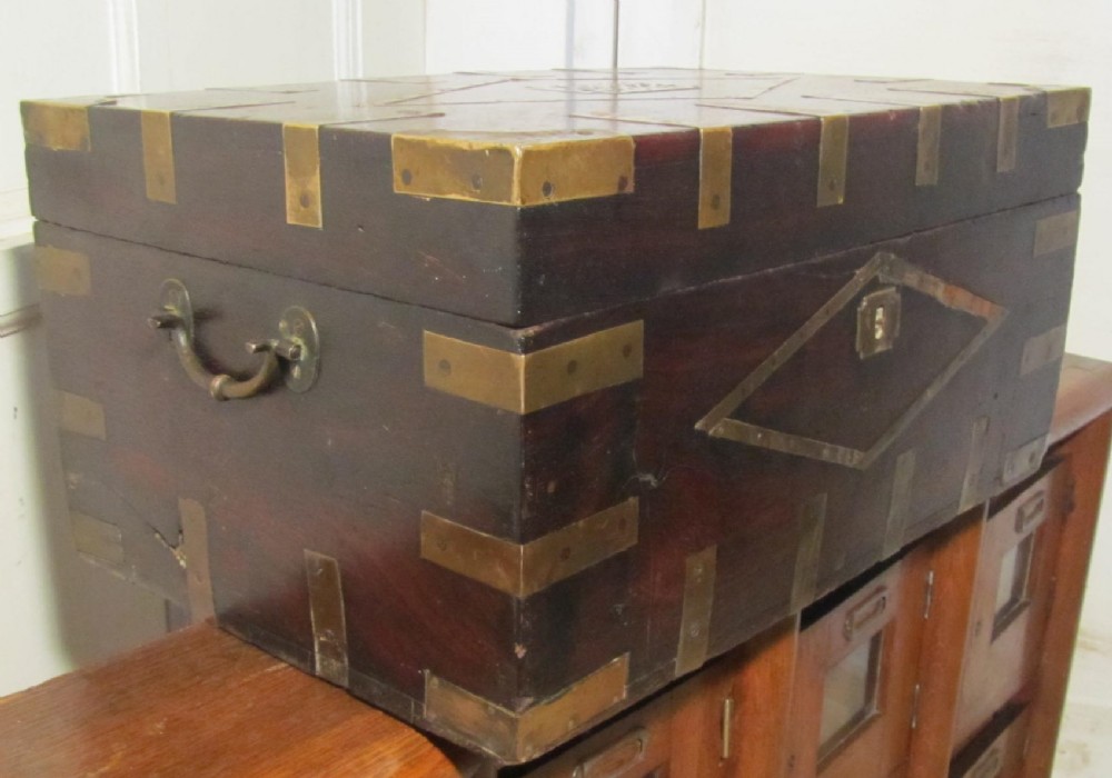 Large Brass Bound Gentleman’s Travelling Box