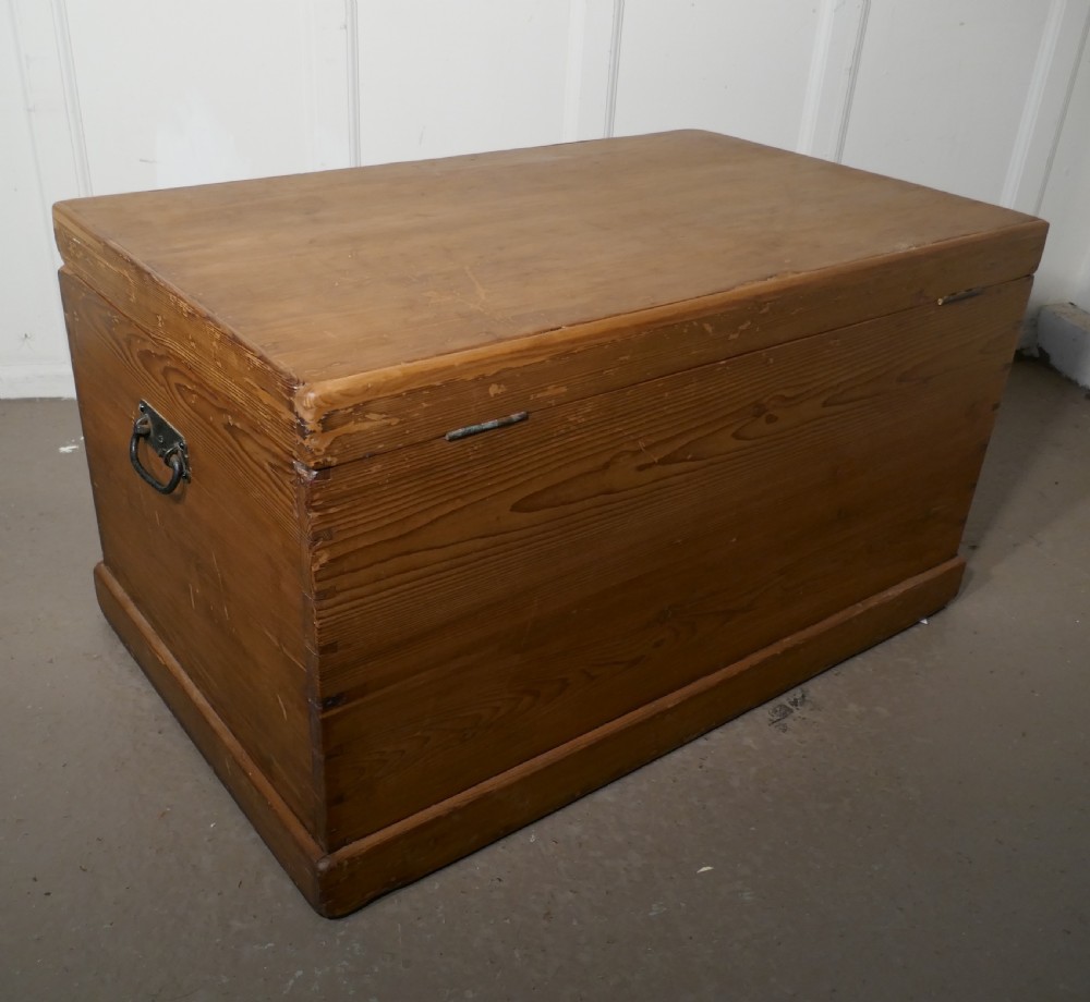 Large Georgian Pine Blanket Box  View II