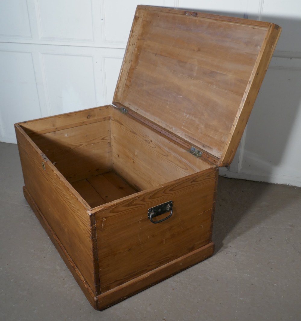 Large Georgian Pine Blanket Box  View III
