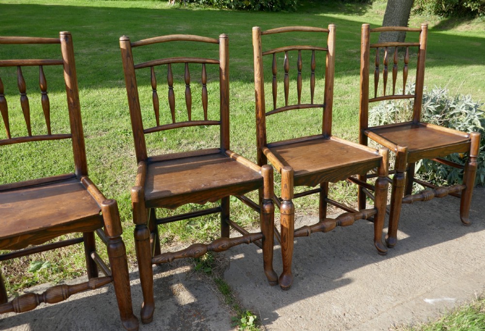 Set of 6 Early 19th Century Elm and Ash Country Chairs View II