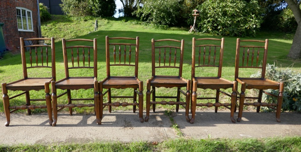 Set of 6 Early 19th Century Elm and Ash Country Chairs View IV