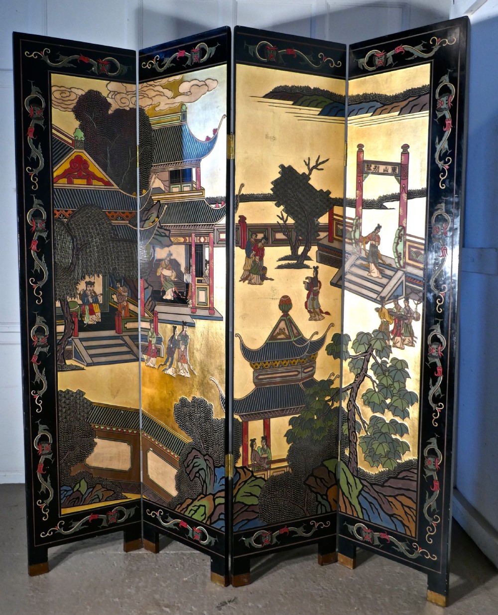 Large Heavy Decorated Japanese Lacquer Room Divider Screen