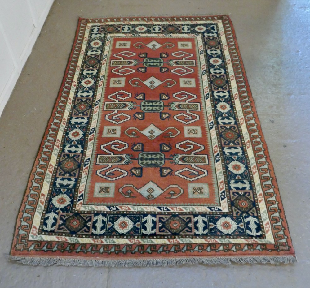 Vintage Hand Woven Shiraz Carpet   View X