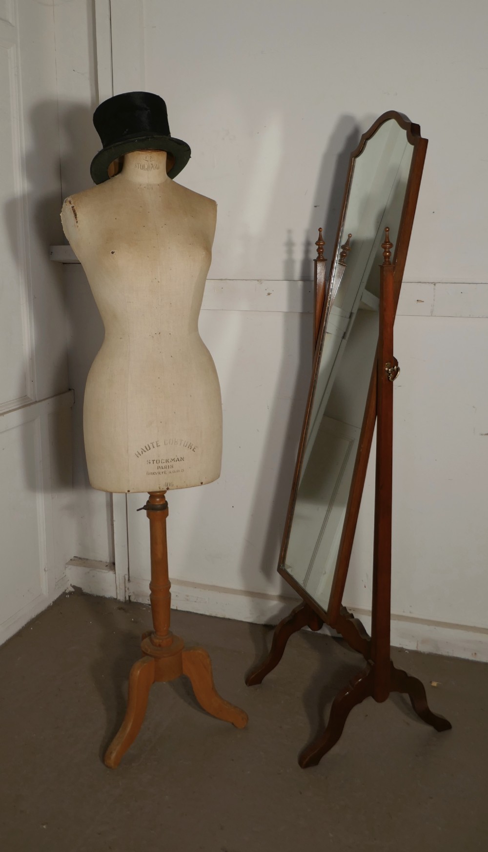 Vintage French Stockman Mannequin, English Size 14 View IV