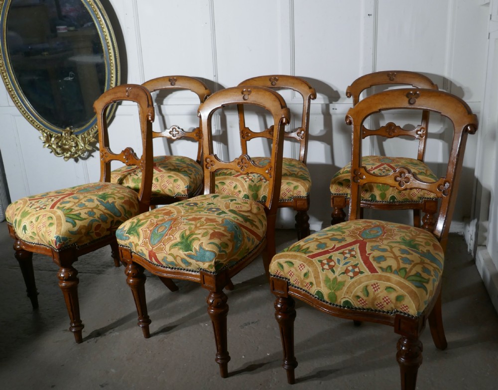 Set of 6 Arts and Crafts Gothic Golden Oak Dining Chairs View III