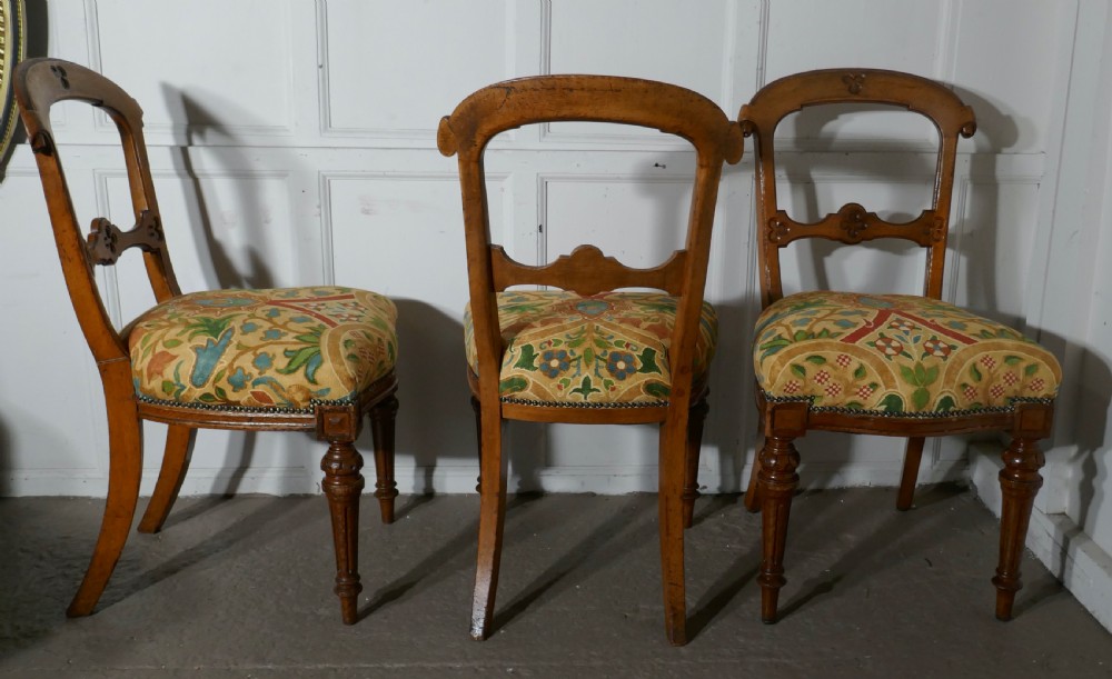 Set of 6 Arts and Crafts Gothic Golden Oak Dining Chairs View VII