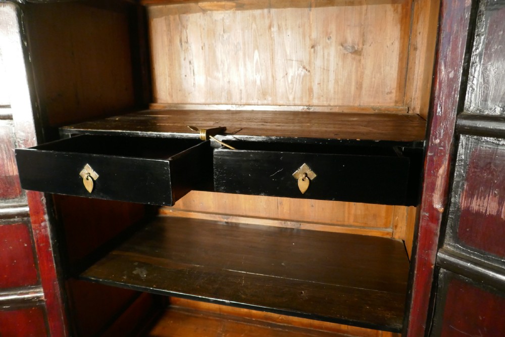 Chinoiserie Art Deco Black Lacquer and Brass Cupboard View VIII
