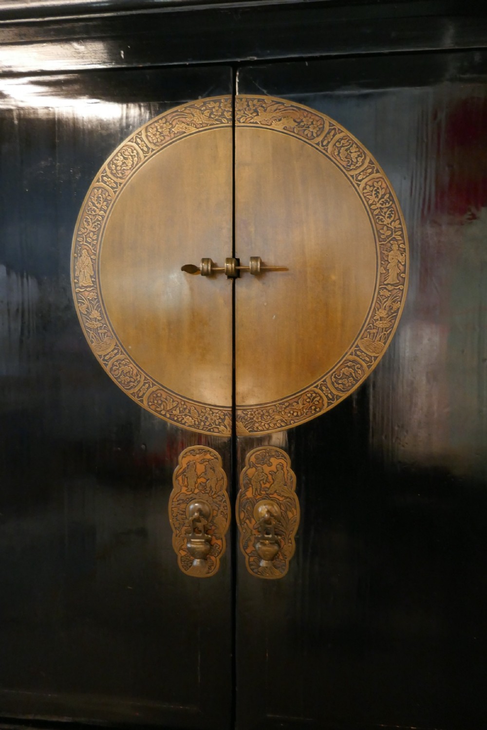 Chinoiserie Art Deco Black Lacquer and Brass Cupboard View XI