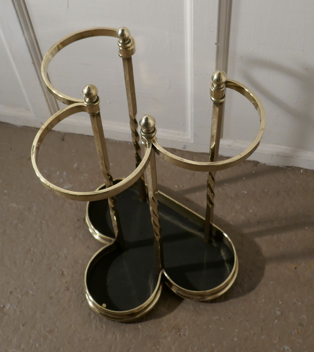 Irish Shamrock Cast Iron and Brass Walking Stick Stand or Umbrella Stand View IV