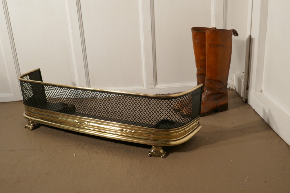 Victorian Fireside Fender View V