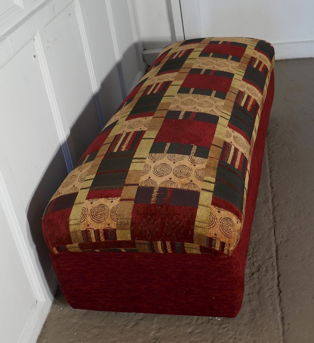 A Pair of Victorian Upholstered Ottoman Window Seats View VI