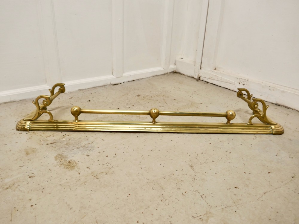Large Victorian Art Nouveau Brass Fender
