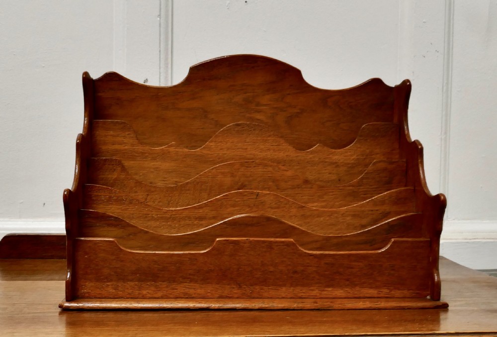 A Charming Arts and Crafts Golden Oak Stationary Box View V