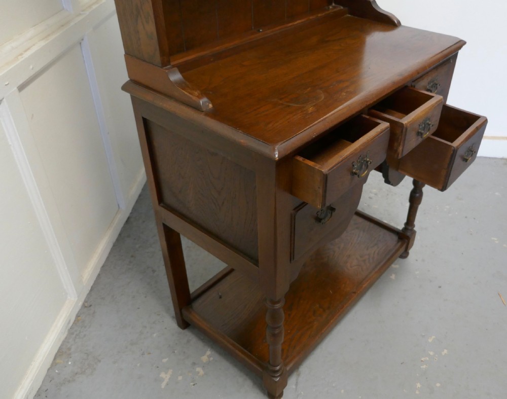 Country Oak Gothic Style Cottage Dresser    View VI