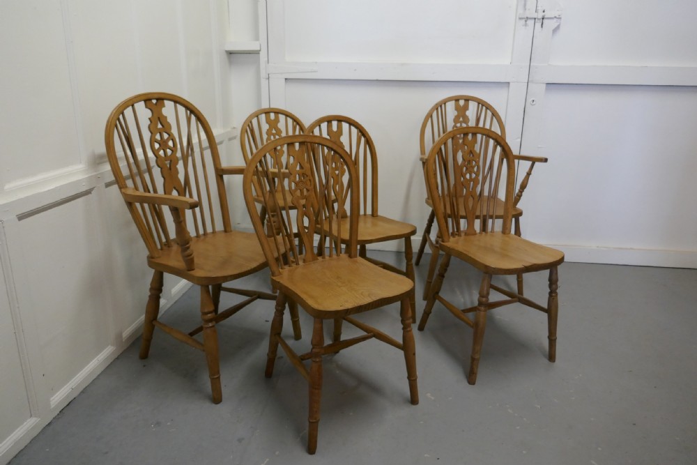 Set of 6 Beech & Elm Wheel Back Windsor Kitchen Dining Chairs View III