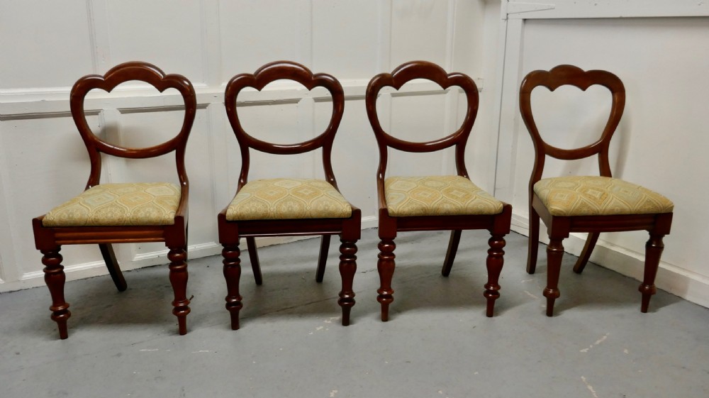 Set of 4 Victorian Mahogany Dining Chairs