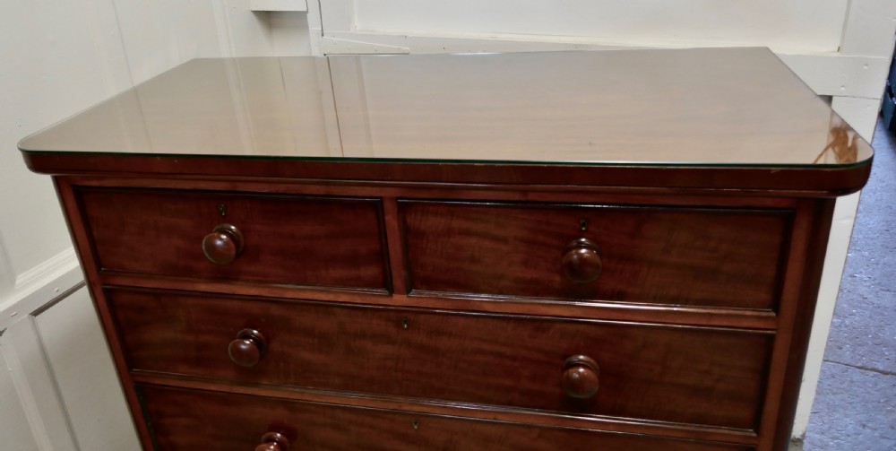 Large Victorian Mahogany Chest of Drawers  View VI