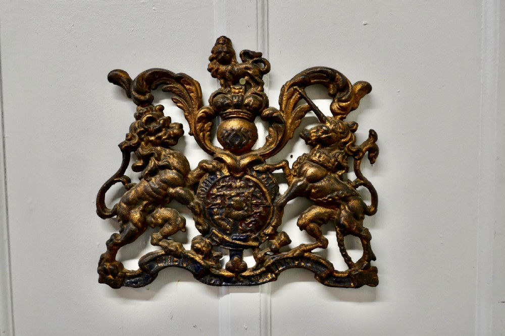Wall Hanging Victorian Cast Iron Royal Coat of Arms Shield Plaque 