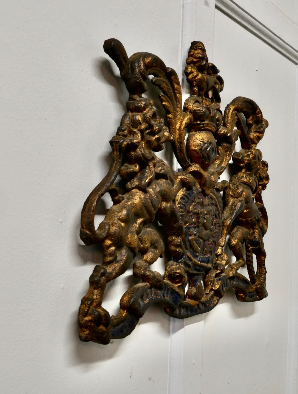 Wall Hanging Victorian Cast Iron Royal Coat of Arms Shield Plaque  View VI