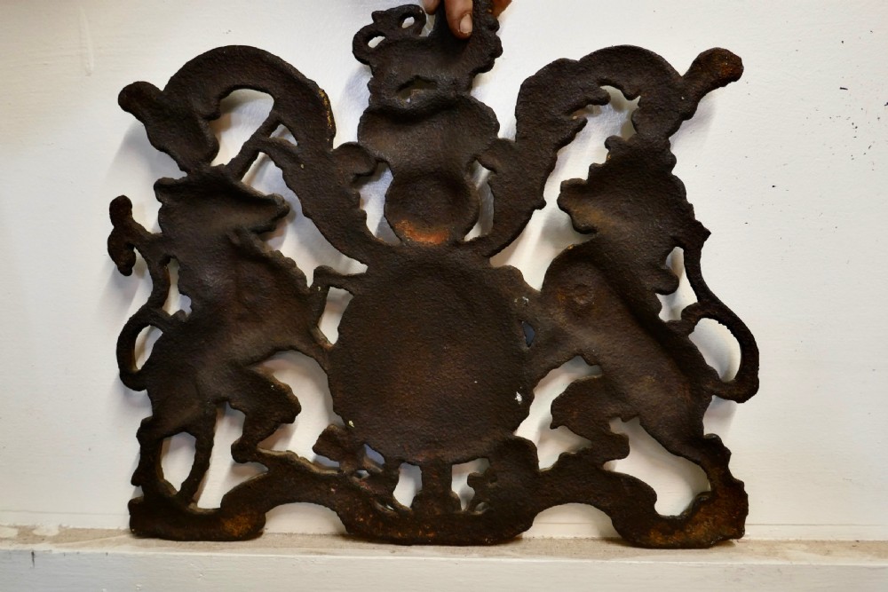 Wall Hanging Victorian Cast Iron Royal Coat of Arms Shield Plaque  View VII