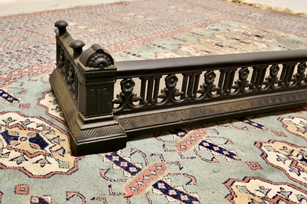 Victorian Arts and Crafts Cast Iron Fender Decorated with Flowers View II