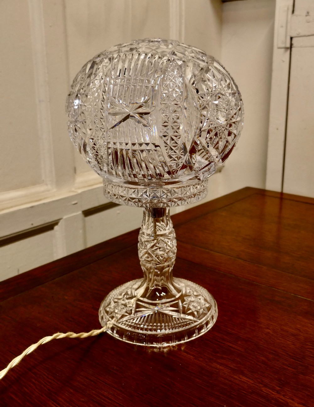 Superb Art Deco Cut Crystal Mushroom Table Lamp 