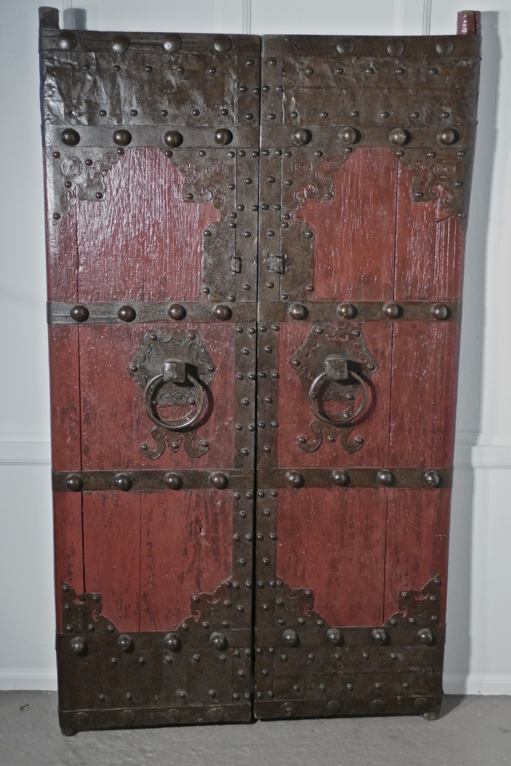 18th Century Heavy Painted Oak and Iron Oriental Doors View IV