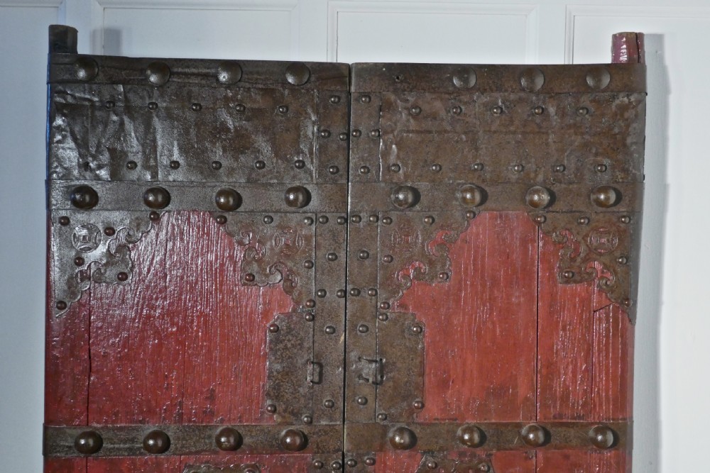 18th Century Heavy Painted Oak and Iron Oriental Doors View V