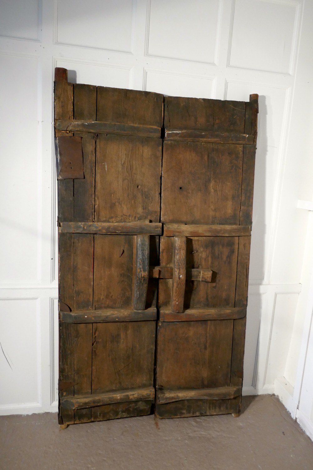 18th Century Heavy Painted Oak and Iron Oriental Doors View VIII