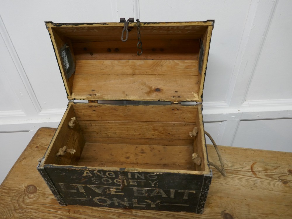 A Victorian Pine Fishing Bait Box  View VI