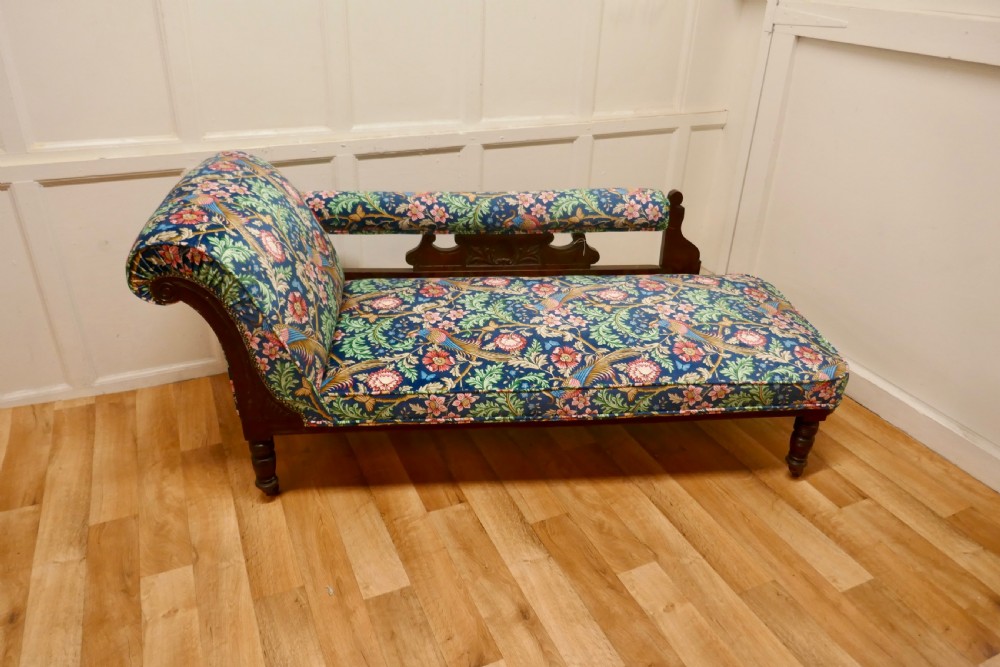 Edwardian Mahogany Chaise Long, William Morris Fabric