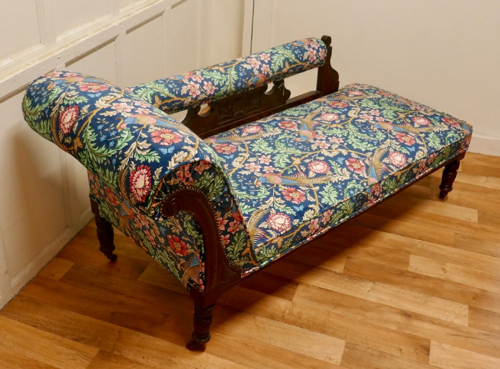 Edwardian Mahogany Chaise Long, William Morris Fabric View V