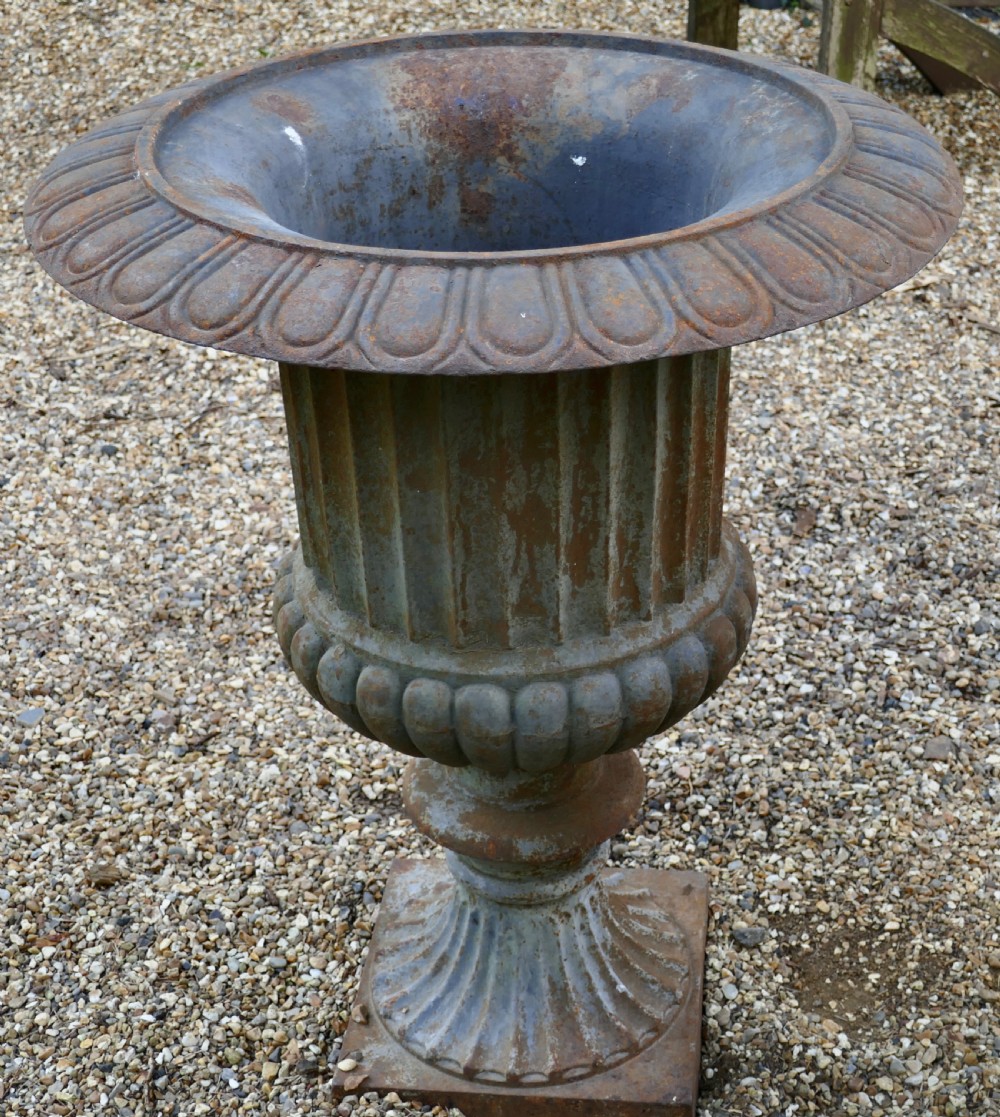 Large Cast Iron Garden Urn with Distressed Shabby Paint  View VI